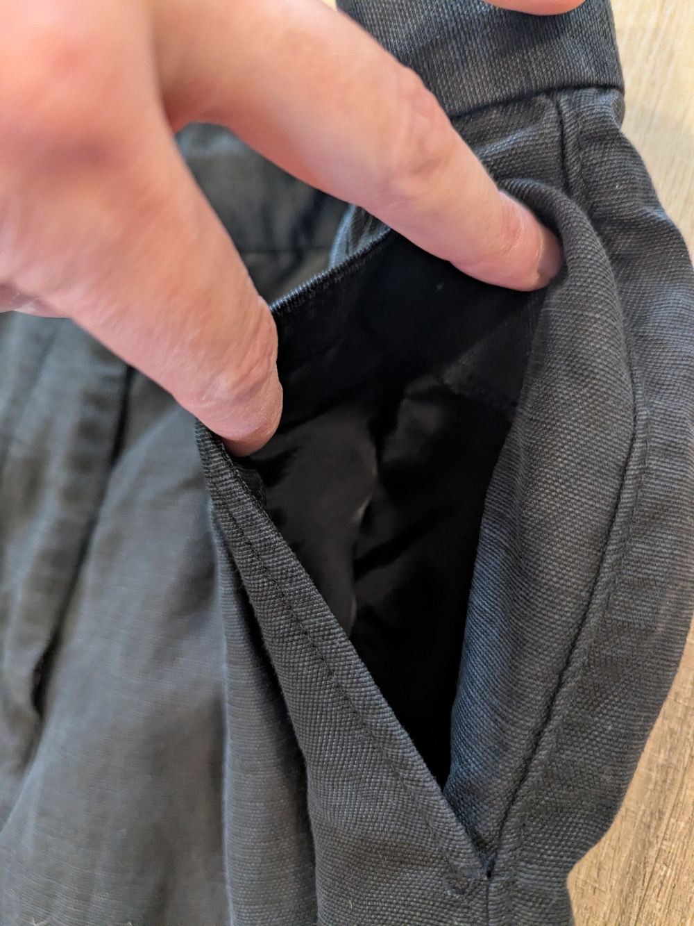 Aritzia Wilfred Black Wide-Leg High-Rise Linen-Blend Pants - Picture 7 of 9